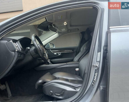 Серый Вольво С90, объемом двигателя 1.97 л и пробегом 398 тыс. км за 16800 $, фото 18 на Automoto.ua