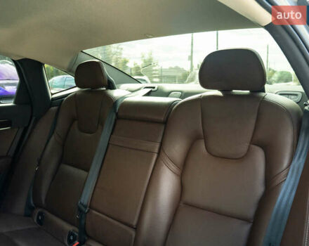 Вольво С90 2017 в Черновцах на Automoto.ua Серый Вольво С90, объемом двигателя 1.97 л и пробегом 189 тыс. км за 26900 $, фото 41 на Automoto.ua