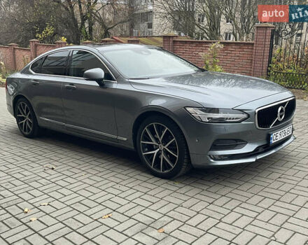 Серый Вольво С90, объемом двигателя 1.97 л и пробегом 398 тыс. км за 16800 $, фото 1 на Automoto.ua