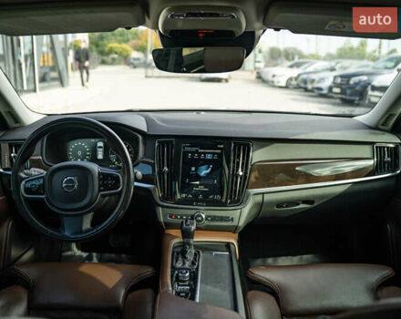 Вольво С90 2017 в Черновцах на Automoto.ua Серый Вольво С90, объемом двигателя 1.97 л и пробегом 189 тыс. км за 26900 $, фото 24 на Automoto.ua