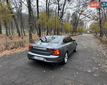 Сірий Вольво S90, об'ємом двигуна 2 л та пробігом 100 тис. км за 25000 $, фото 51 на Automoto.ua
