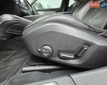 Сірий Вольво S90, об'ємом двигуна 2 л та пробігом 132 тис. км за 24900 $, фото 9 на Automoto.ua
