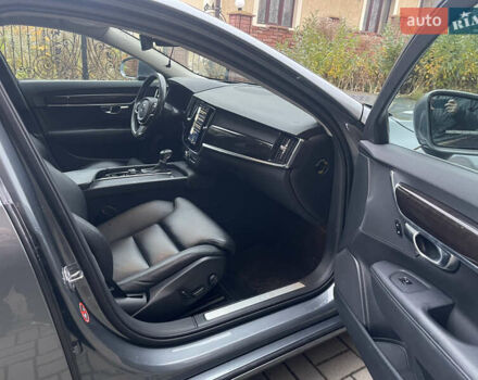 Серый Вольво С90, объемом двигателя 1.97 л и пробегом 398 тыс. км за 16800 $, фото 26 на Automoto.ua