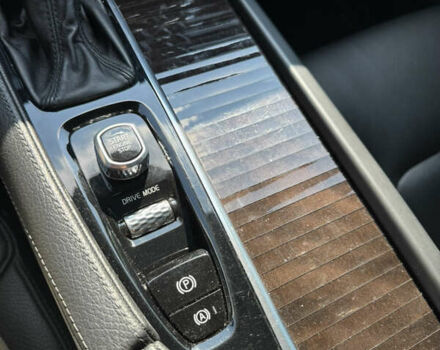 Серый Вольво С90, объемом двигателя 1.97 л и пробегом 146 тыс. км за 24500 $, фото 10 на Automoto.ua