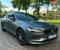 Серый Вольво С90, объемом двигателя 1.97 л и пробегом 135 тыс. км за 22000 $, фото 1 на Automoto.ua