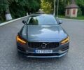 Серый Вольво С90, объемом двигателя 1.97 л и пробегом 230 тыс. км за 23800 $, фото 1 на Automoto.ua