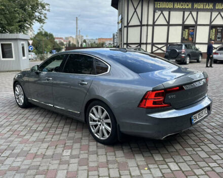 Серый Вольво С90, объемом двигателя 1.97 л и пробегом 275 тыс. км за 18950 $, фото 25 на Automoto.ua