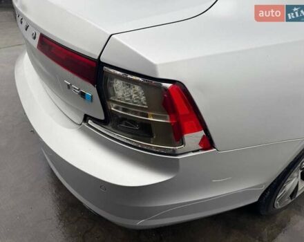 Серый Вольво С90, объемом двигателя 2 л и пробегом 159 тыс. км за 15500 $, фото 4 на Automoto.ua