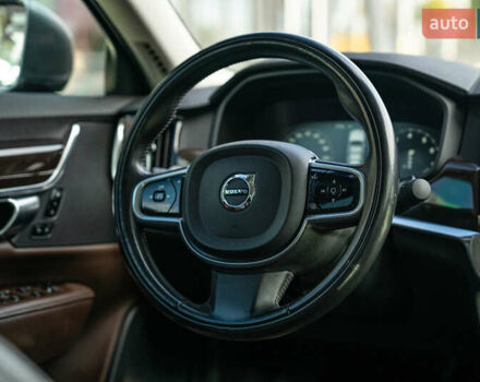 Вольво С90 2017 в Черновцах на Automoto.ua Серый Вольво С90, объемом двигателя 1.97 л и пробегом 189 тыс. км за 26900 $, фото 25 на Automoto.ua