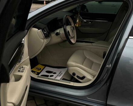 Серый Вольво С90, объемом двигателя 2 л и пробегом 171 тыс. км за 27200 $, фото 8 на Automoto.ua