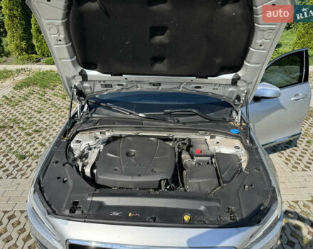 Серый Вольво С90, объемом двигателя 1.97 л и пробегом 146 тыс. км за 24500 $, фото 15 на Automoto.ua