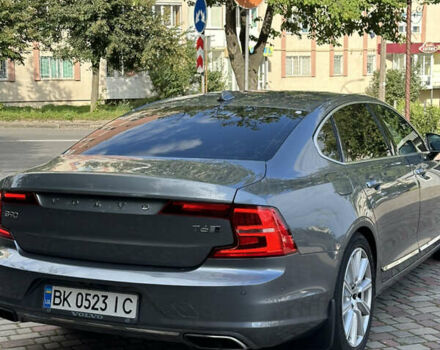 Серый Вольво С90, объемом двигателя 1.97 л и пробегом 275 тыс. км за 18950 $, фото 6 на Automoto.ua