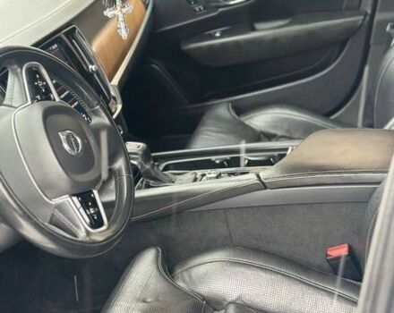 Серый Вольво С90, объемом двигателя 1.97 л и пробегом 190 тыс. км за 24000 $, фото 16 на Automoto.ua