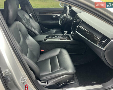 Серый Вольво С90, объемом двигателя 1.97 л и пробегом 115 тыс. км за 20400 $, фото 16 на Automoto.ua