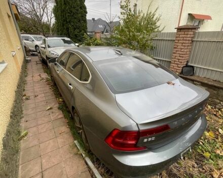 Серый Вольво С90, объемом двигателя 2 л и пробегом 104 тыс. км за 14000 $, фото 5 на Automoto.ua