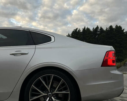 Сірий Вольво S90, об'ємом двигуна 2 л та пробігом 148 тис. км за 18999 $, фото 12 на Automoto.ua