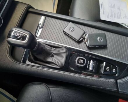 Серый Вольво С90, объемом двигателя 2 л и пробегом 77 тыс. км за 21000 $, фото 5 на Automoto.ua