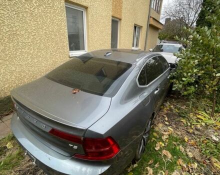 Серый Вольво С90, объемом двигателя 2 л и пробегом 104 тыс. км за 14000 $, фото 6 на Automoto.ua