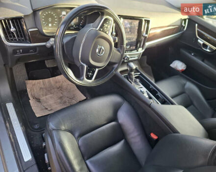 Сірий Вольво S90, об'ємом двигуна 1.97 л та пробігом 72 тис. км за 29000 $, фото 5 на Automoto.ua