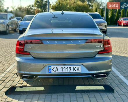 Серый Вольво С90, объемом двигателя 1.97 л и пробегом 140 тыс. км за 35000 $, фото 6 на Automoto.ua