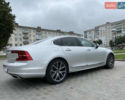 Серый Вольво С90, объемом двигателя 1.97 л и пробегом 48 тыс. км за 40000 $, фото 2 на Automoto.ua