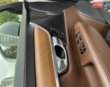 Серый Вольво С90, объемом двигателя 1.97 л и пробегом 48 тыс. км за 40000 $, фото 15 на Automoto.ua