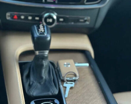 Серый Вольво С90, объемом двигателя 2 л и пробегом 43 тыс. км за 29000 $, фото 6 на Automoto.ua