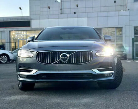 Серый Вольво С90, объемом двигателя 2 л и пробегом 43 тыс. км за 29000 $, фото 1 на Automoto.ua