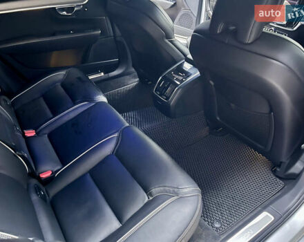 Серый Вольво С90, объемом двигателя 1.97 л и пробегом 114 тыс. км за 28500 $, фото 34 на Automoto.ua