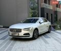 Серый Вольво С90, объемом двигателя 1.97 л и пробегом 180 тыс. км за 32000 $, фото 1 на Automoto.ua
