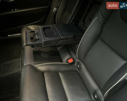 Серый Вольво С90, объемом двигателя 1.97 л и пробегом 114 тыс. км за 28500 $, фото 67 на Automoto.ua