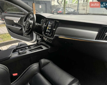 Серый Вольво С90, объемом двигателя 1.97 л и пробегом 114 тыс. км за 28500 $, фото 27 на Automoto.ua