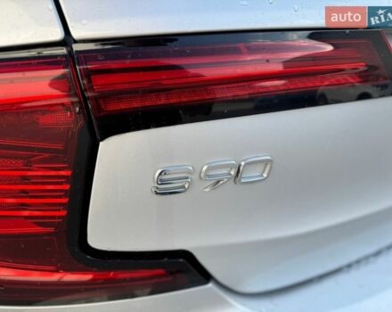 Серый Вольво С90, объемом двигателя 1.97 л и пробегом 170 тыс. км за 38999 $, фото 57 на Automoto.ua