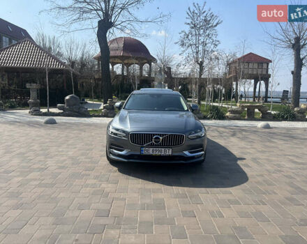 Сірий Вольво S90, об'ємом двигуна 2 л та пробігом 75 тис. км за 28500 $, фото 1 на Automoto.ua