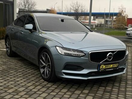 Серый Вольво С90, объемом двигателя 2 л и пробегом 171 тыс. км за 27200 $, фото 1 на Automoto.ua