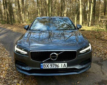 Сірий Вольво S90, об'ємом двигуна 1.97 л та пробігом 197 тис. км за 24200 $, фото 1 на Automoto.ua