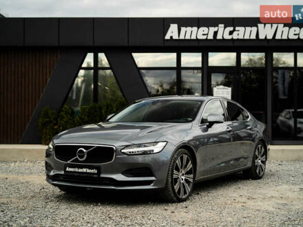 Серый Вольво С90, объемом двигателя 1.97 л и пробегом 189 тыс. км за 26900 $, фото 1 на Automoto.ua