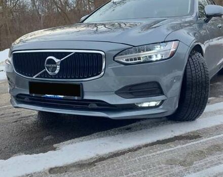 Серый Вольво С90, объемом двигателя 1.97 л и пробегом 156 тыс. км за 19900 $, фото 1 на Automoto.ua