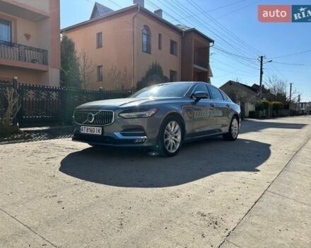 Серый Вольво С90, объемом двигателя 1.97 л и пробегом 168 тыс. км за 23500 $, фото 1 на Automoto.ua