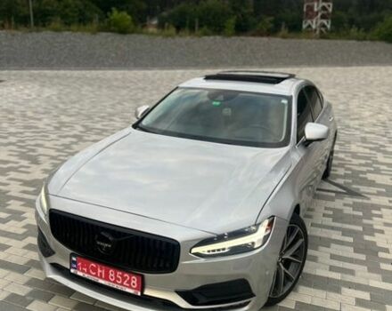 Серый Вольво С90, объемом двигателя 2 л и пробегом 148 тыс. км за 17999 $, фото 1 на Automoto.ua