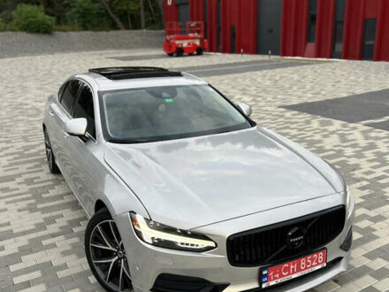 Сірий Вольво S90, об'ємом двигуна 2 л та пробігом 148 тис. км за 18999 $, фото 1 на Automoto.ua