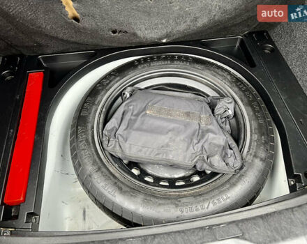 Білий Вольво V40, об'ємом двигуна 1.56 л та пробігом 309 тис. км за 9800 $, фото 48 на Automoto.ua