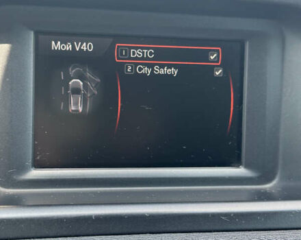 Білий Вольво V40, об'ємом двигуна 1.6 л та пробігом 253 тис. км за 10700 $, фото 19 на Automoto.ua