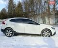 Білий Вольво V40, об'ємом двигуна 2.5 л та пробігом 185 тис. км за 11400 $, фото 3 на Automoto.ua