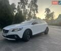 Белый Вольво В40, объемом двигателя 1.6 л и пробегом 192 тыс. км за 11000 $, фото 1 на Automoto.ua