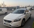 Белый Вольво В40, объемом двигателя 1.56 л и пробегом 275 тыс. км за 9700 $, фото 1 на Automoto.ua