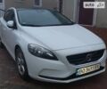 Білий Вольво V40, об'ємом двигуна 2 л та пробігом 206 тис. км за 13500 $, фото 1 на Automoto.ua