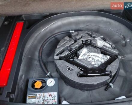 Белый Вольво В40, объемом двигателя 1.56 л и пробегом 118 тыс. км за 11600 $, фото 29 на Automoto.ua