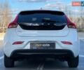 Белый Вольво В40, объемом двигателя 1.56 л и пробегом 307 тыс. км за 8900 $, фото 9 на Automoto.ua