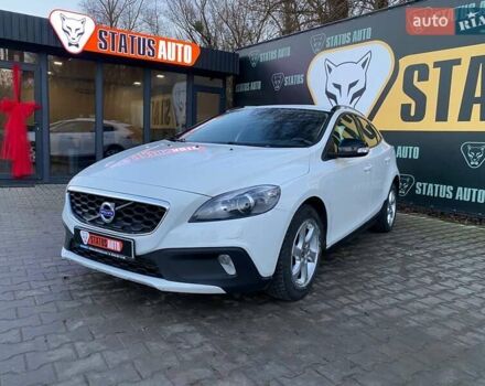 Белый Вольво В40, объемом двигателя 1.6 л и пробегом 139 тыс. км за 12700 $, фото 2 на Automoto.ua